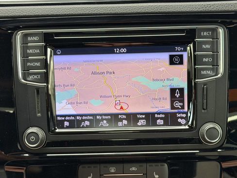 Used 2016 Volkswagen Jetta Sport image 69