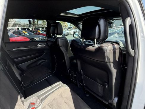 Used 2020 Jeep Grand Cherokee Trailhawk w/ Interior Metal Package image 27