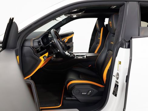 Used 2024 Lamborghini Urus S image 15