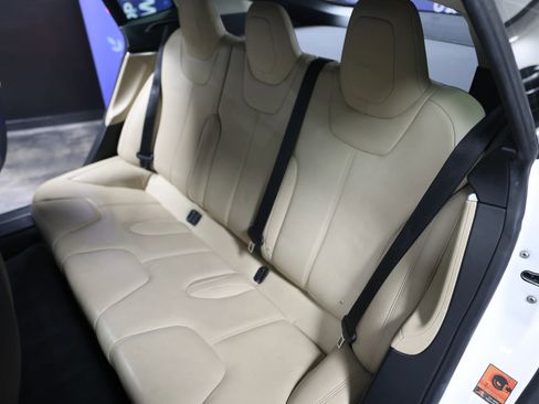 Used 2017 Tesla Model S P100D image 44