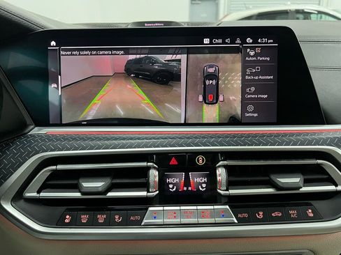 Used 2020 BMW X7 M50i w/ Executive Package image 24