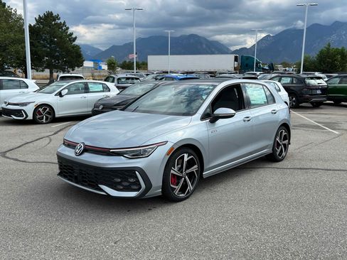 New 2025 Volkswagen GTI SE image 1