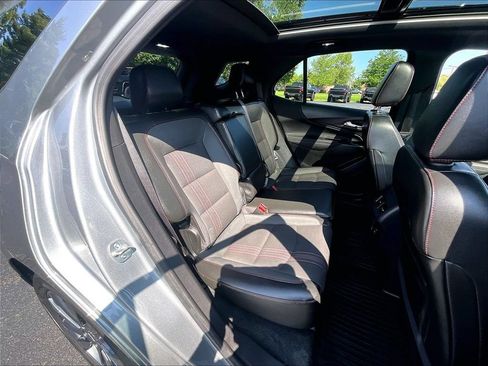 Used 2024 Chevrolet Equinox RS AWD/4WD image 15