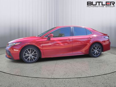 Used 2021 Toyota Camry SE