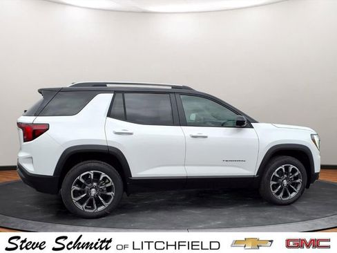 New 2026 GMC Terrain Elevation w/ Elevation Premium Package FWD image 18