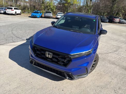 Used 2023 Honda CR-V Sport image 3