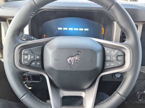 New 2026 Ford Bronco Outer Banks AWD/4WD image 25