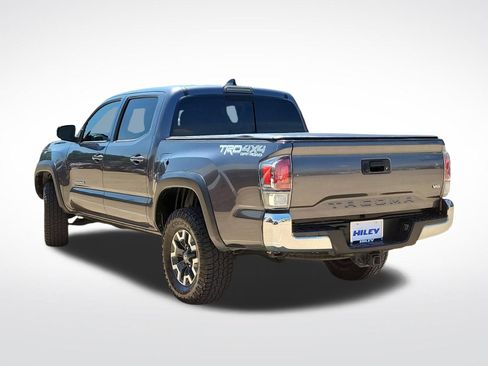 Used 2021 Toyota Tacoma TRD Off-Road AWD/4WD image 6