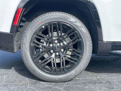 New 2025 Jeep Wagoneer Series II w/ Premium Group I image 42