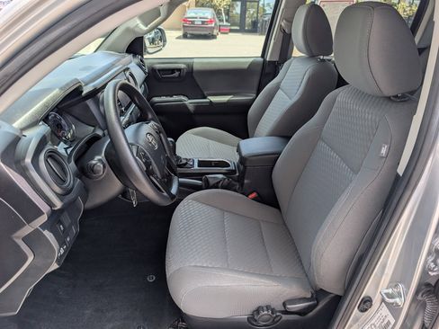 Used 2023 Toyota Tacoma SR AWD/4WD image 2