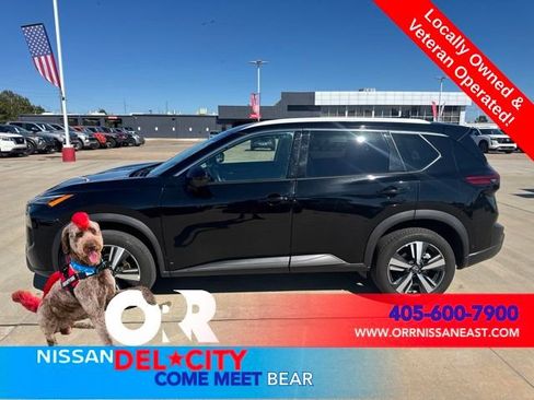 Used 2026 Nissan Rogue SL AWD/4WD image 2