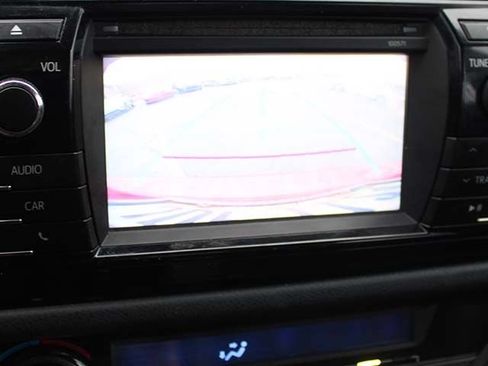 Used 2014 Toyota Corolla S FWD image 9
