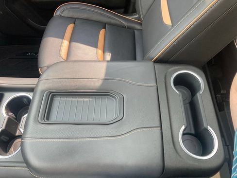 Used 2023 GMC Yukon AT4 w/ LPO, Floor Liner Package AWD/4WD image 45