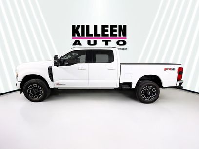 New 2025 Ford F350 Platinum w/ FX4 Off-Road Package