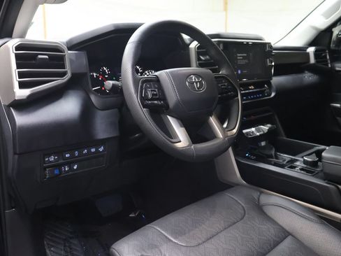 Used 2024 Toyota Tundra SR5 w/ SR5 Premium Package AWD/4WD image 17