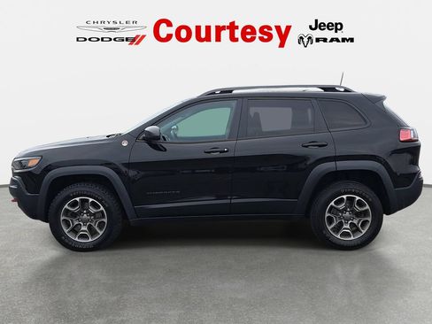 Used 2020 Jeep Cherokee Trailhawk w/ Cold Weather Group AWD/4WD image 7