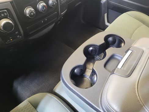 Used 2016 RAM 1500 Express AWD/4WD image 26