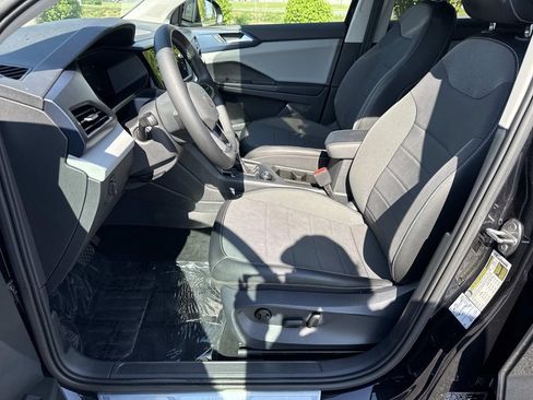 Used 2022 Volkswagen Taos SE AWD/4WD image 24