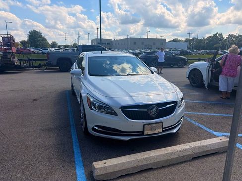 Used 2017 Buick LaCrosse Premium w/ Driver Confidence Package #2 FWD image 6