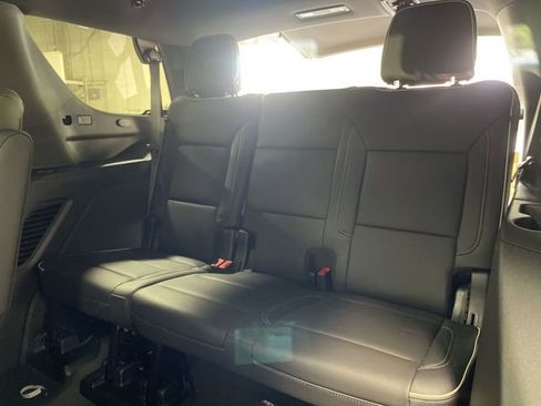New 2026 Chevrolet Tahoe Premier w/ Sun And Tow Package AWD/4WD image 24