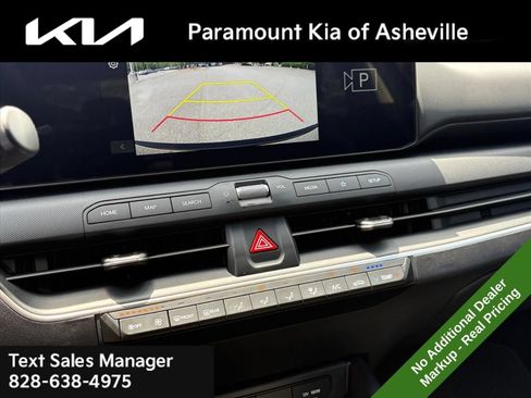 New 2026 Kia K4 FWD image 10