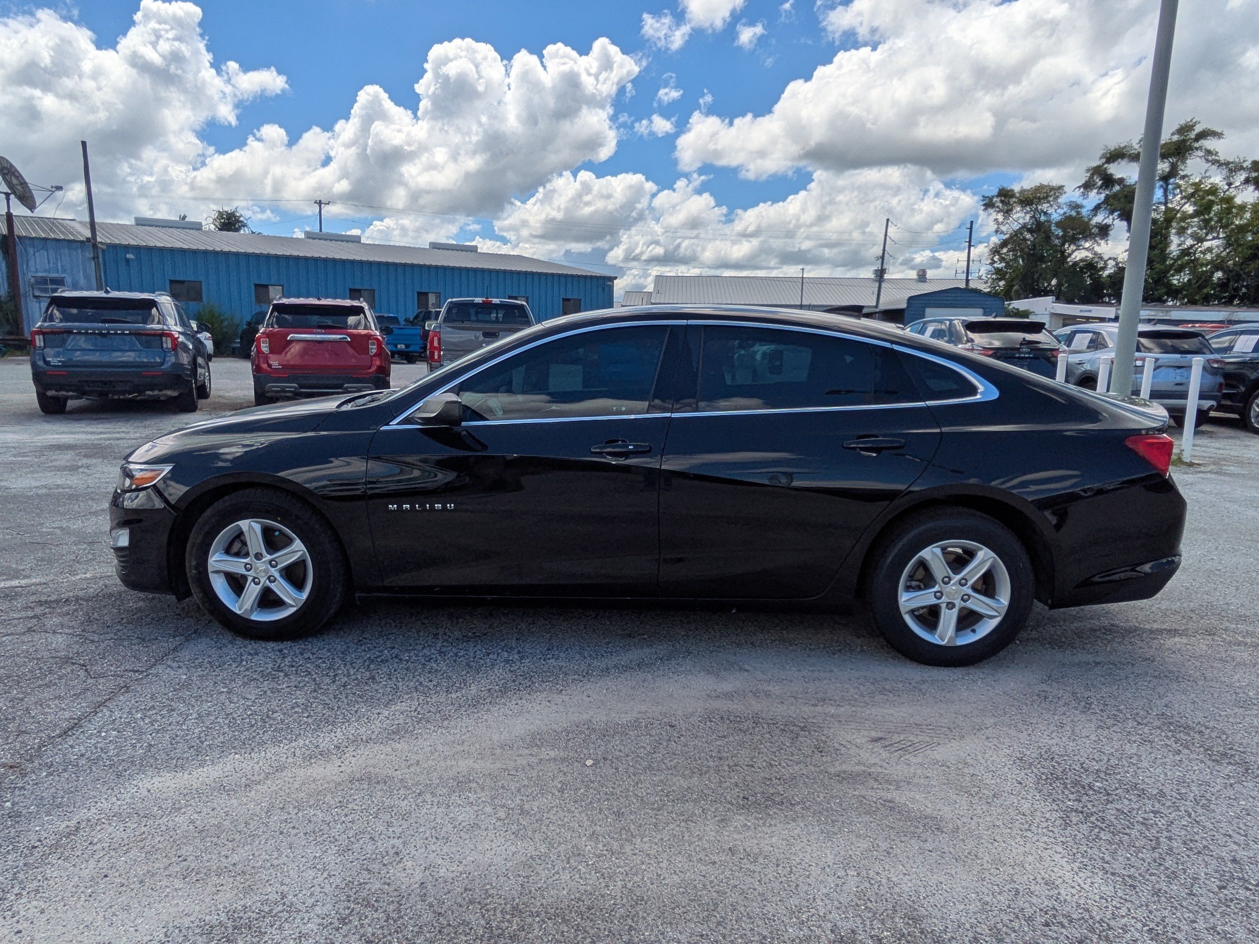 Used 2023 Chevrolet Malibu LS FWD image 7
