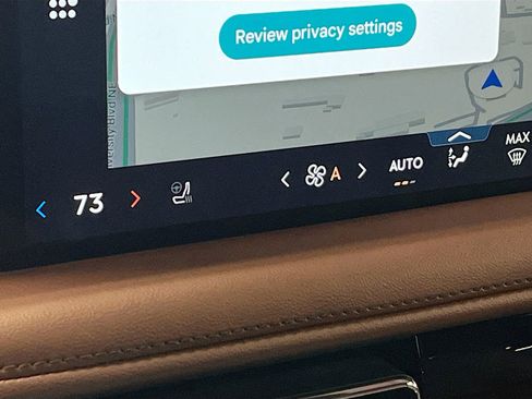 Used 2025 Lincoln Aviator Reserve w/ Equipment Group 201A AWD/4WD image 16
