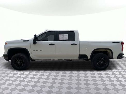Used 2025 Chevrolet Silverado 2500 Custom w/ Custom Value Package AWD/4WD image 7