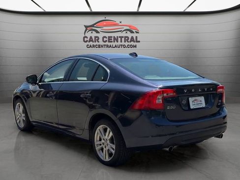 Used 2011 Volvo S60 T6 AWD/4WD image 3