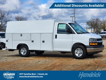 New 2025 Chevrolet Express 3500 w/ Power Convenience Package