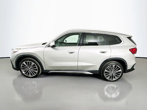 Used 2025 BMW X1 xDrive28i w/ Premium Package image 8