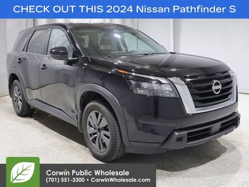 Used 2024 Nissan Pathfinder S AWD/4WD image 1