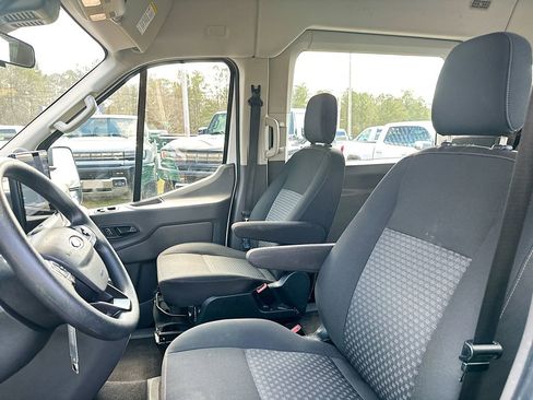 Used 2022 Ford Transit 350 XLT image 8