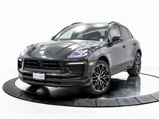 Used 2025 Porsche Macan video 1