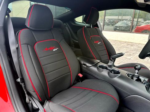 Used 2016 Ford Mustang GT image 9