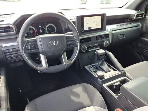 Certified 2025 Toyota Tacoma TRD Sport image 10