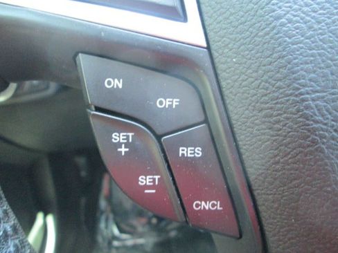 Used 2017 Ford Fusion Titanium FWD image 20