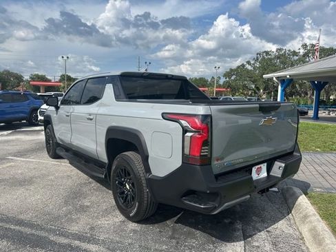 New 2026 Chevrolet Silverado EV LT image 40