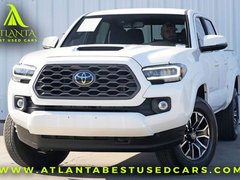 Used 2022 Toyota Tacoma TRD Sport w/ Technology Package image 1