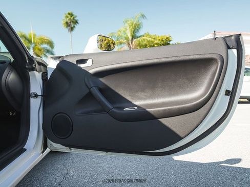 Used 2007 Pontiac Solstice Convertible w/ Premium Package image 37