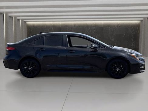Used 2022 Toyota Corolla SE w/ Carpet Mat Package (TMS) FWD image 7