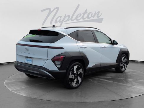 Used 2024 Hyundai Kona Limited FWD image 8