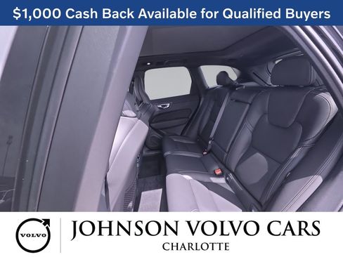 New 2026 Volvo XC60 B5 Ultra w/ Protection Package Premier AWD/4WD image 14