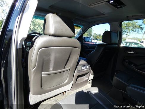 Used 2015 Chevrolet Suburban LTZ image 44
