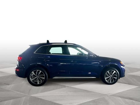 Used 2022 Audi Q5 2.0T Premium w/ Convenience Package AWD/4WD image 9