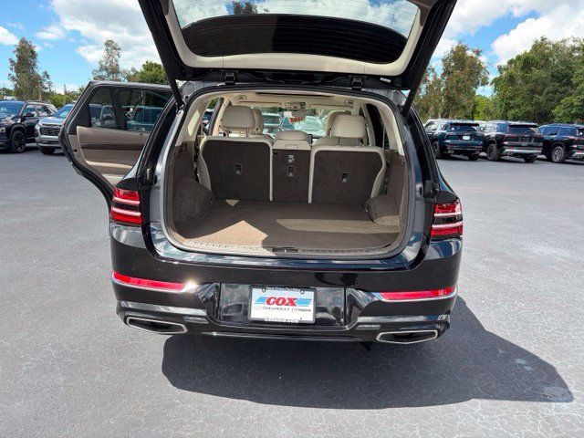Used 2021 Genesis GV80 2.5T w/ Prestige Package 05 RWD image 16