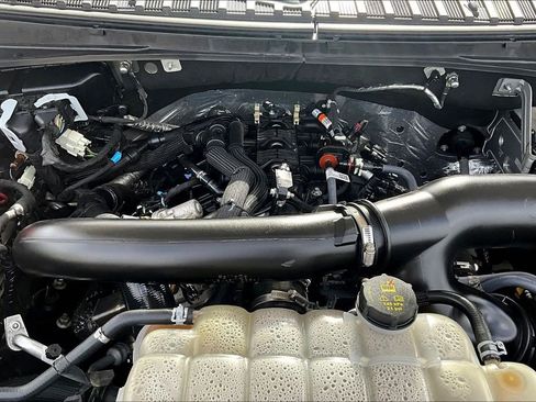 Used 2024 Ford Expedition Max Limited image 32