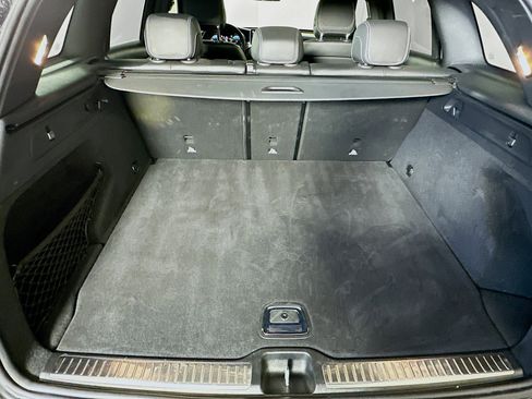 Used 2022 Mercedes-Benz GLC 300 image 29