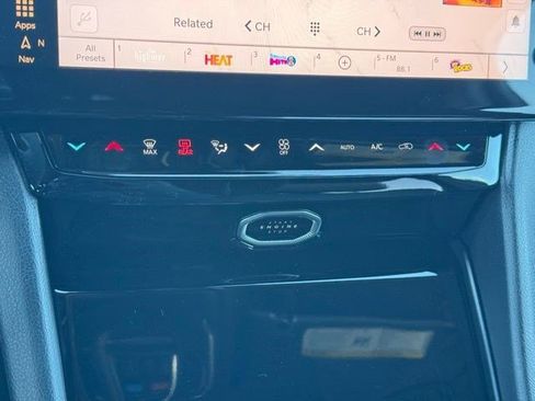 New 2026 Jeep Grand Cherokee Limited Reserve image 22