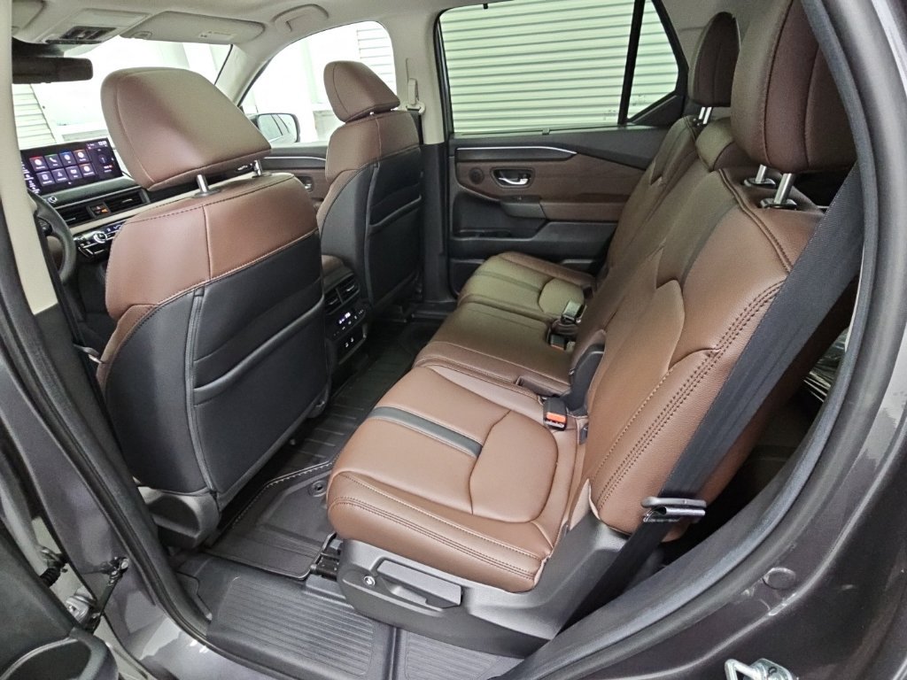 New 2026 Honda Pilot Touring image 31
